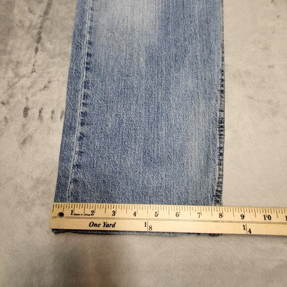 Levis 505 Jeans Mens 40x30 Blue Denim Straight Leg Medium Wash Classic Fit - Picture 7 of 11
